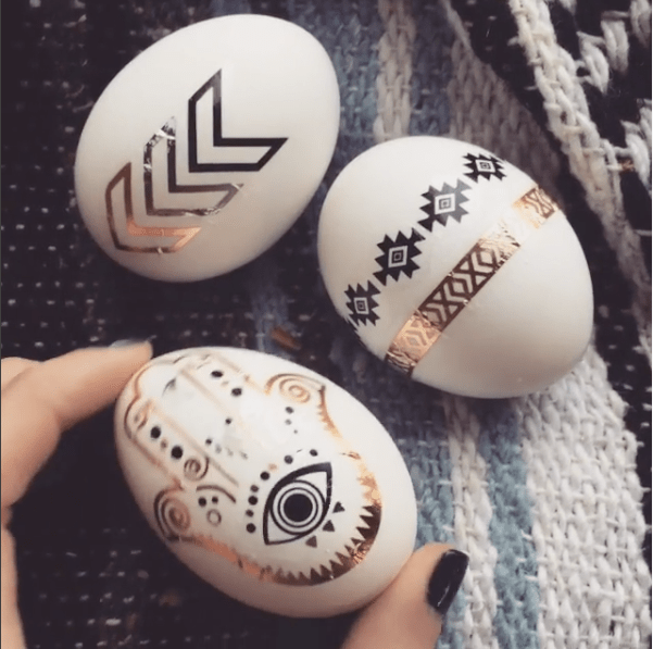 Boho Metallic Tattoo Easter Egg DIY