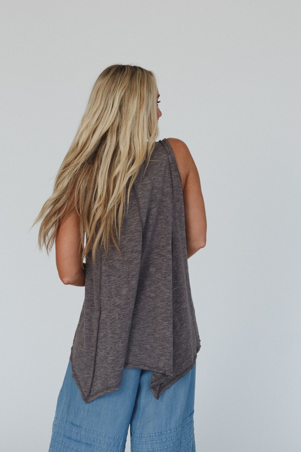 The Nest Elara Top - Charcoal