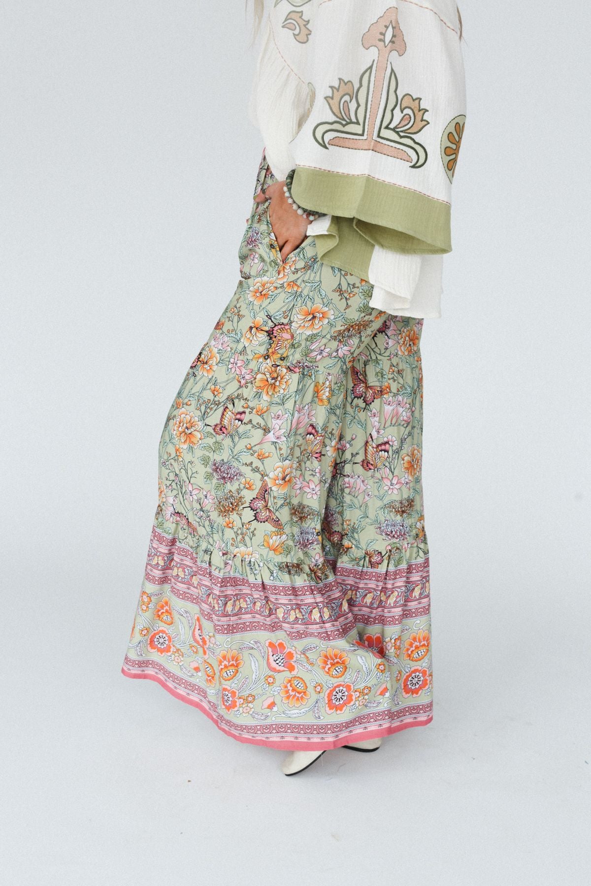 The Nest Lani Wide Leg Pants - Sage Butterfly Border Print