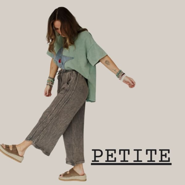 logo-/collections/the-petite-collection