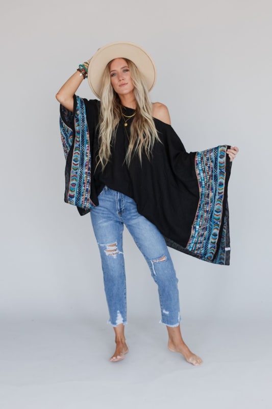 Fallon Embroidered Sleeve Poncho - Black  |  Kimonos  - Three Bird Nest