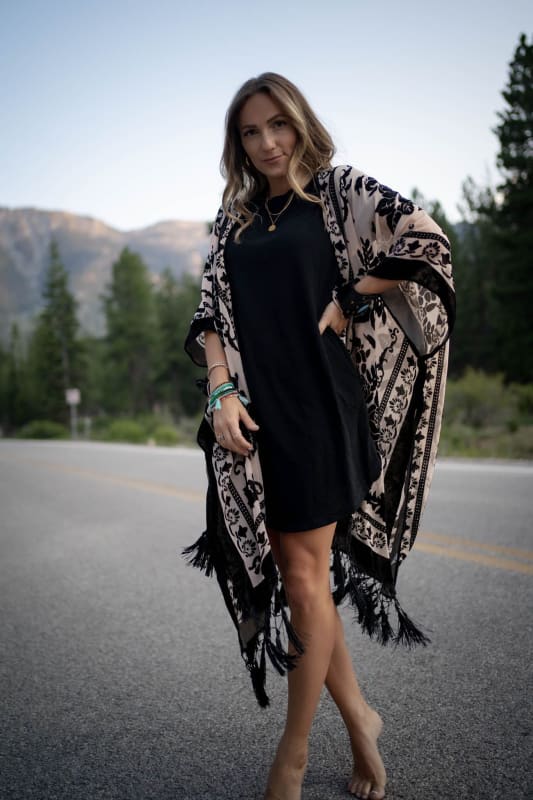 Crushin' On You Velvet Kimono - Black  |  Kimonos  - Three Bird Nest